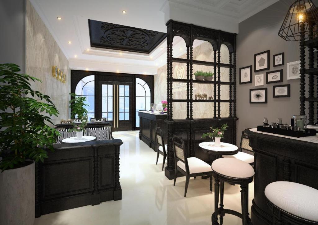Hanoi Graceful Hotel And Travel Екстер'єр фото