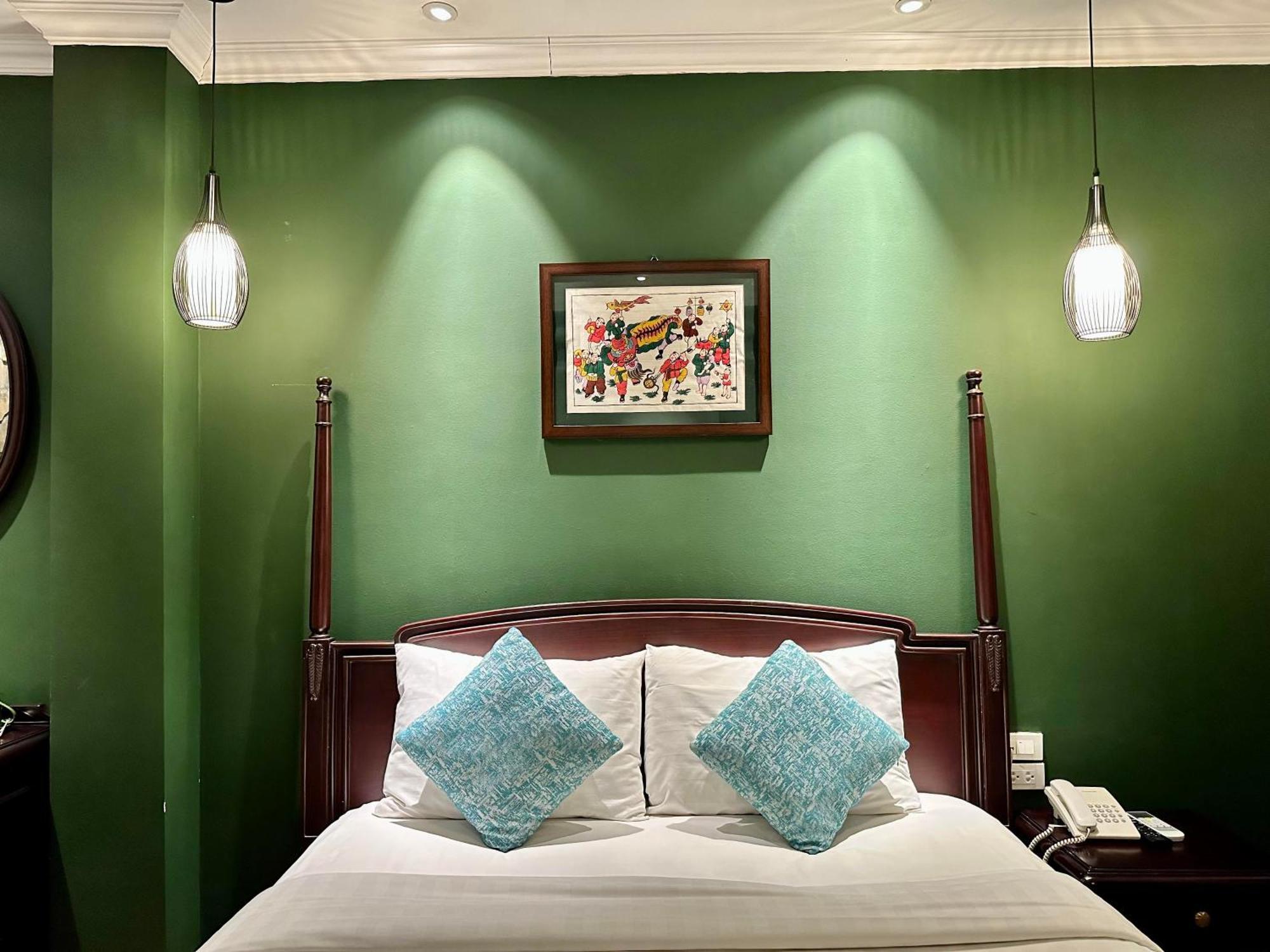 Hanoi Graceful Hotel And Travel Екстер'єр фото