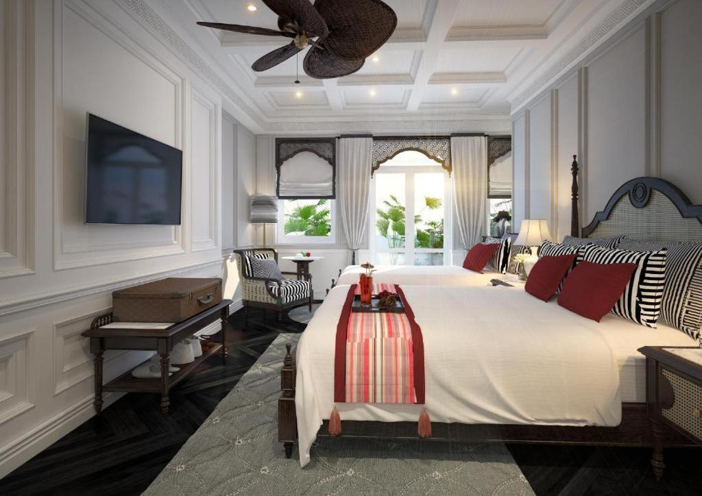 Hanoi Graceful Hotel And Travel Екстер'єр фото