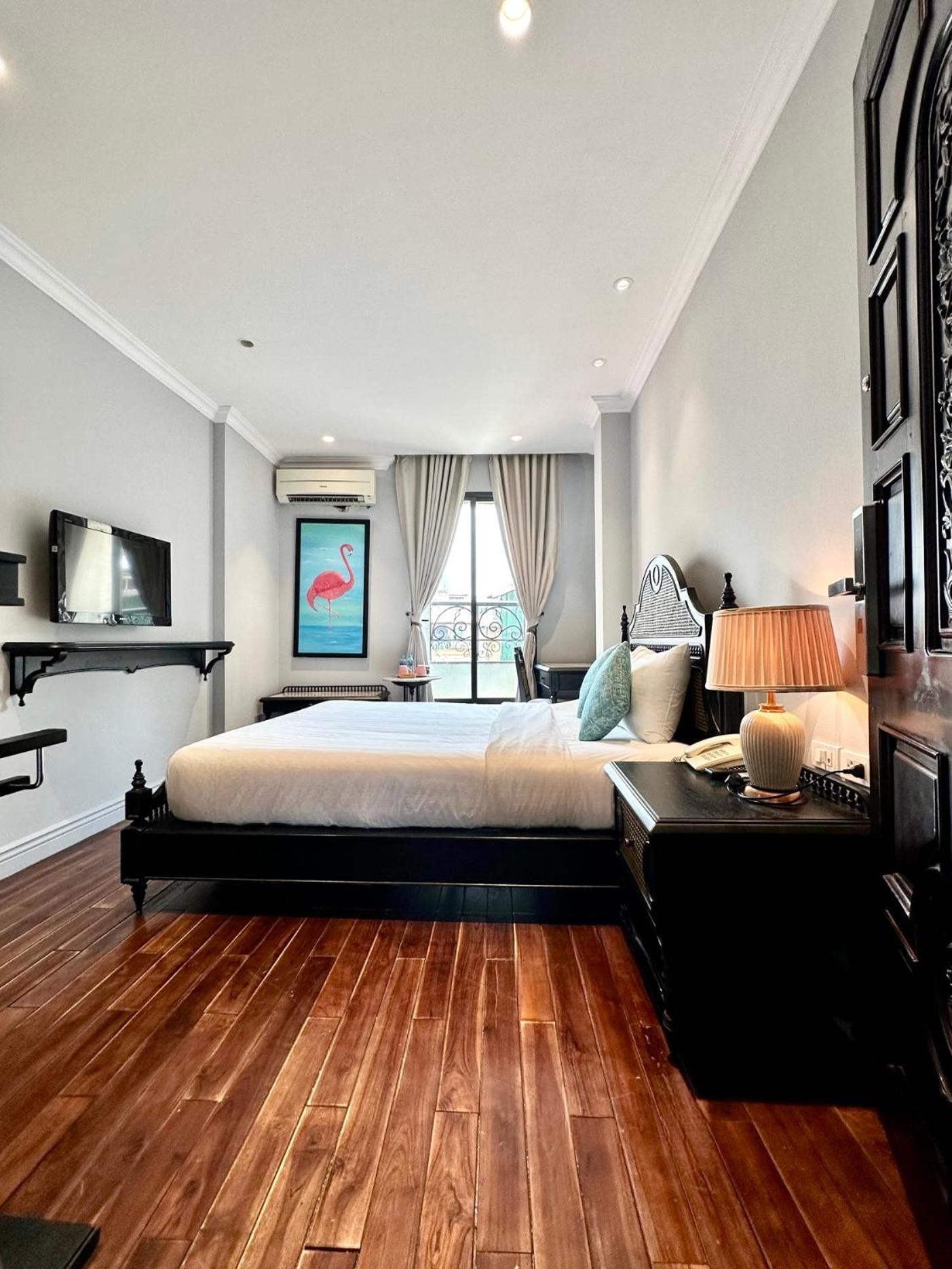 Hanoi Graceful Hotel And Travel Екстер'єр фото