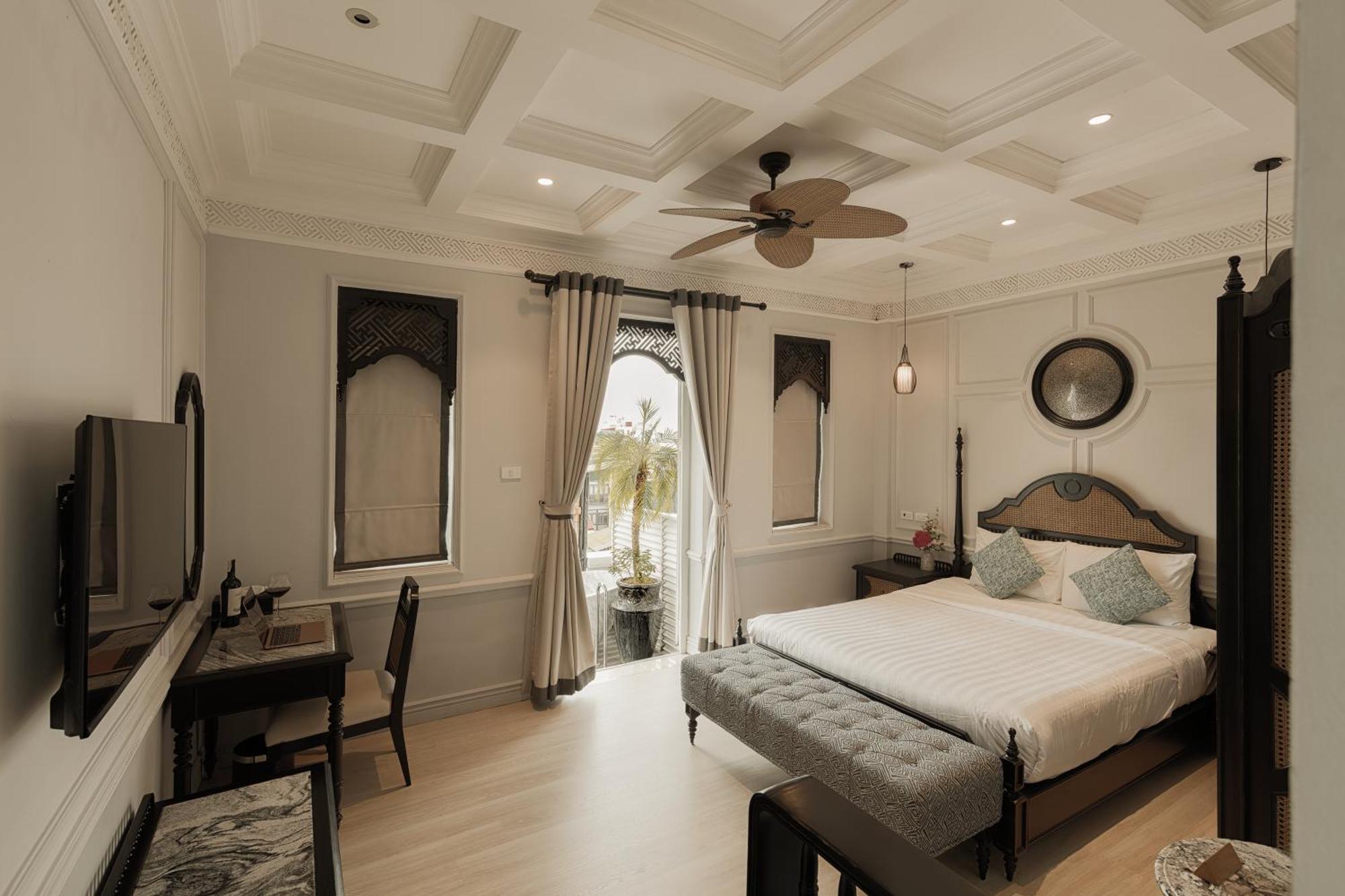 Hanoi Graceful Hotel And Travel Екстер'єр фото