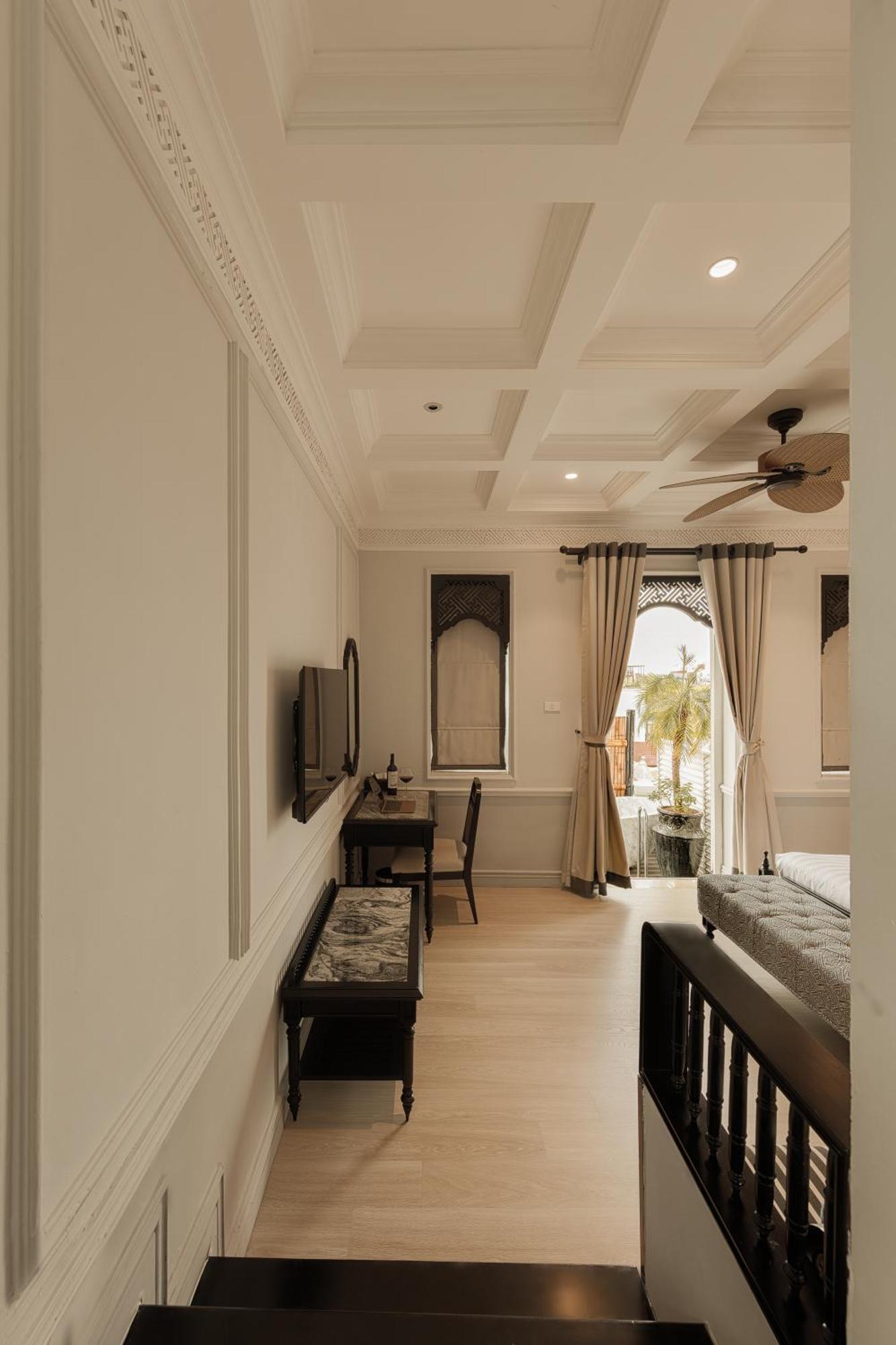 Hanoi Graceful Hotel And Travel Екстер'єр фото